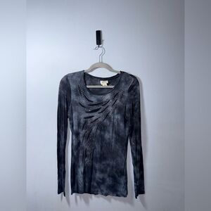 Ariat women’s Tie dye Navy studded Scratched Distressed Long sleeve top M EUC